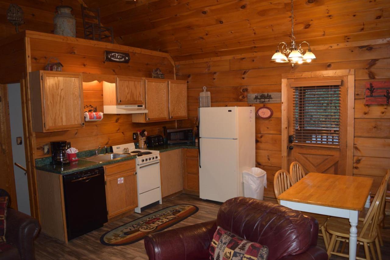 Paradise Point Pigeon Forge Buitenkant foto